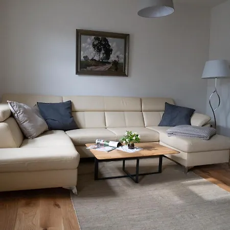 Stilvolle Nahe Leipzig Mit Wlan, Netflix, Garten * Borsdorf