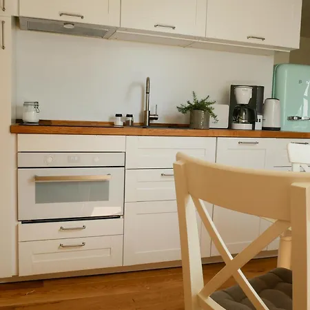 Appartement Stilvolle Nahe Leipzig Mit Wlan, Netflix, Garten