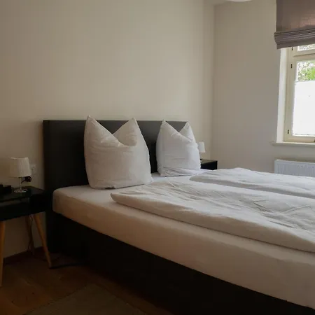 Stilvolle Nahe Leipzig Mit Wlan, Netflix, Garten Borsdorf