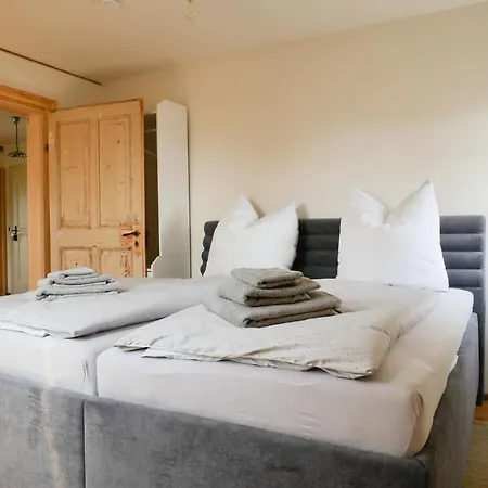 Apartment Stilvolle Nahe Leipzig Mit Wlan, Netflix, Garten *