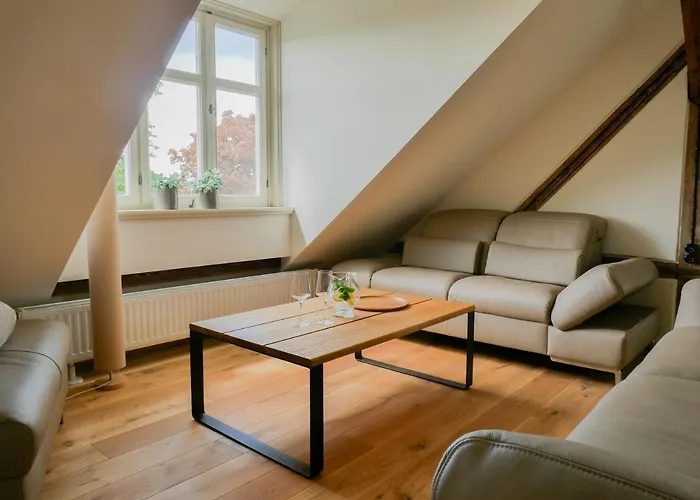 Stilvolle Nahe Leipzig Mit Wlan, Netflix, Garten Apartment